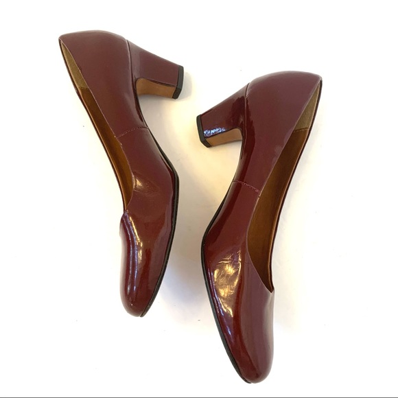 Corello Burgundy Patent Leather Round Toe Pump - Picture 5 of 13